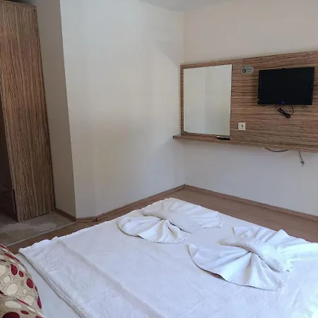 Hotel Barlas *