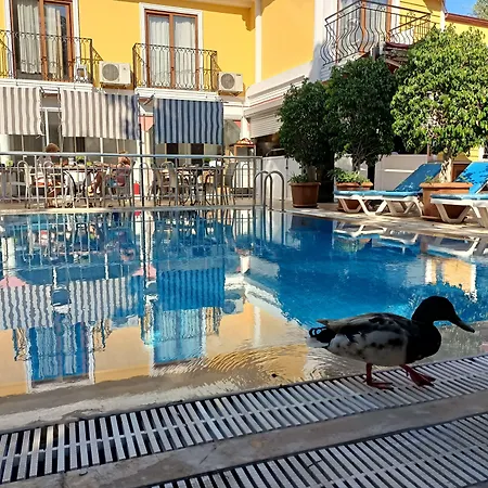 Barlas Otel *