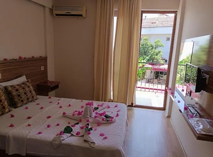 Hotel Barlas *