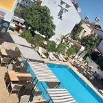 Barlas Hotel *