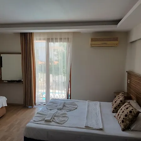 Barlas Hotel